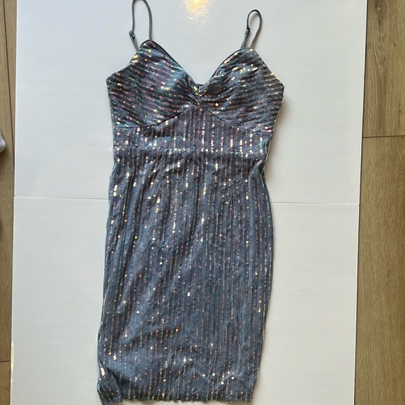 boutique sequin dress - Picture 2 of 4